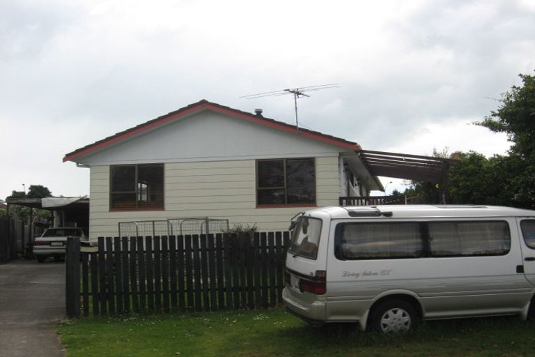 Photo of property in 16 Rangataua Place, Manurewa, Auckland, 2102