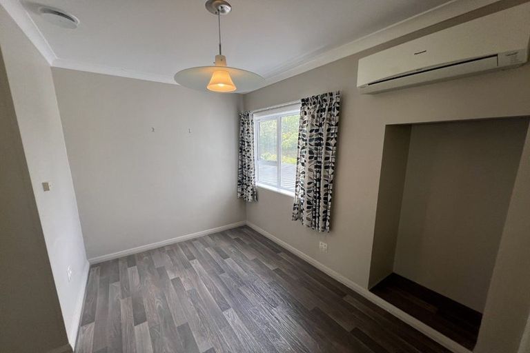 Photo of property in 49 Tarawera Road, Johnsonville, Wellington, 6037