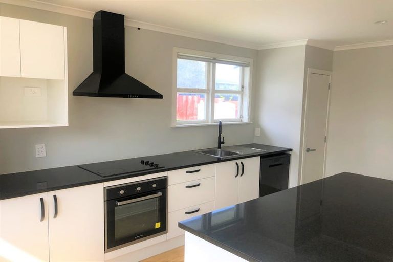 Photo of property in 15 English Street, St Andrews, Hamilton, 3200