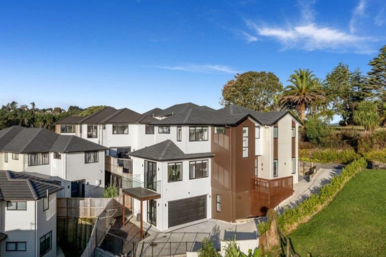 Photo of property in 32 Jabal Crescent, Totara Park, Auckland, 2105
