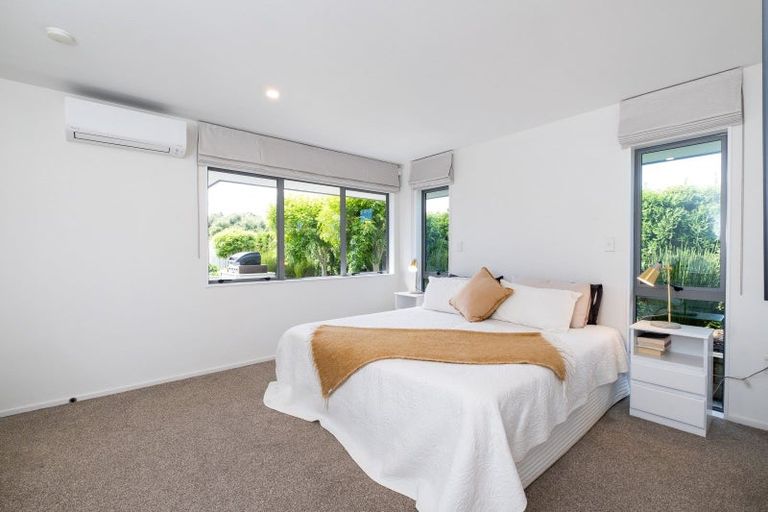 Photo of property in 86 Rochfort Road, Havelock North, 4130