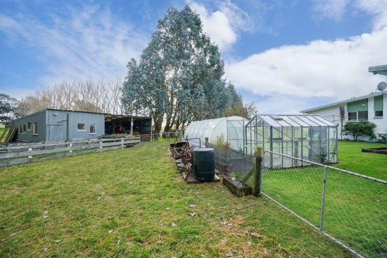 Photo of property in 56 Mason Road, Seaward Bush, Invercargill, 9871