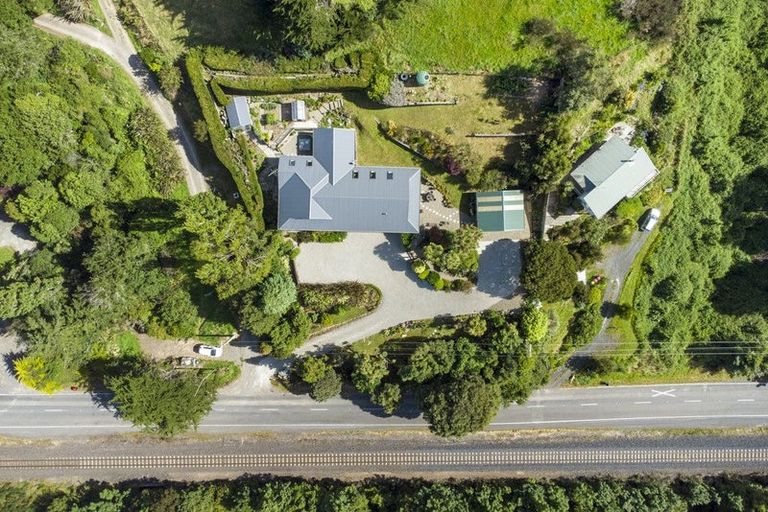 Photo of property in 247 Coast Road, Warrington, Waikouaiti, 9471