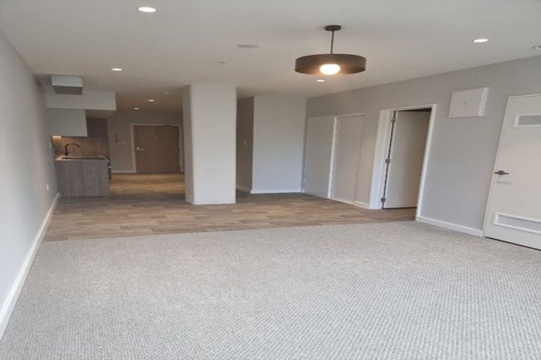 Photo of property in Unit 203,l2, 203/14 Laings Road, Hutt Central, Lower Hutt, 5010