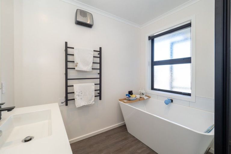 Photo of property in 28 Redhaven Rise, Netherby, Ashburton, 7700