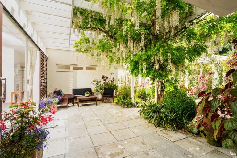 Photo of property in 27 Kabul Street, Khandallah, Wellington, 6035