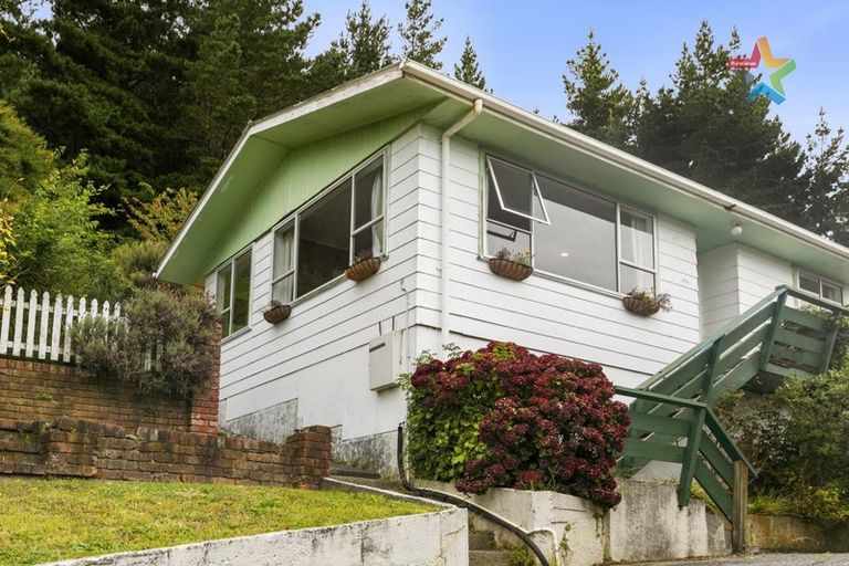 Photo of property in 32a Trelawney Road, Wainuiomata, Lower Hutt, 5014