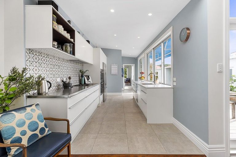 Photo of property in 9 Harper Street, Newtown, Wellington, 6021