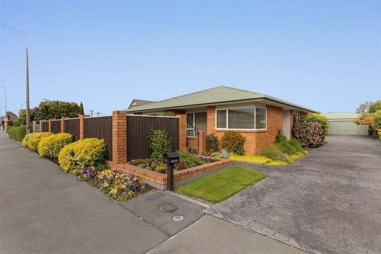 Photo of property in 84 Main Road North, Papanui, Christchurch, 8052