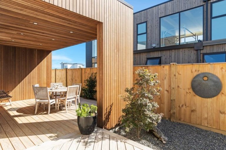 Photo of property in 12 Tuangi Way, Papamoa Beach, Papamoa, 3118