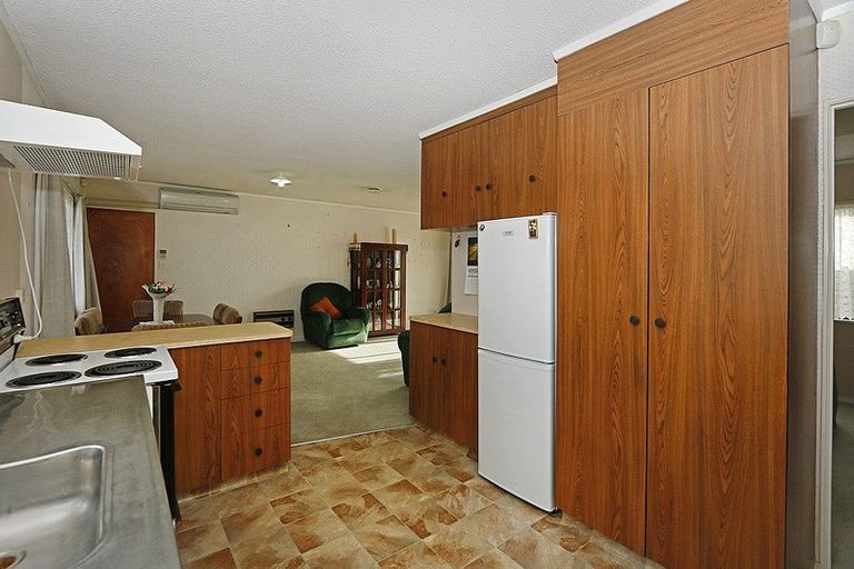 Photo of property in 11b Rosalind Street, Stratford, 4332