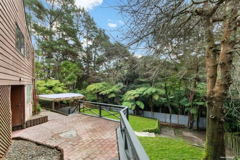Photo of property in 27 Claverdon Drive, Massey, Auckland, 0614