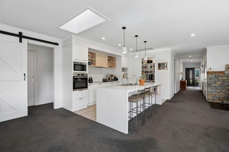 Photo of property in 54 Stratford Drive, Mount Pisa, Cromwell, 9383