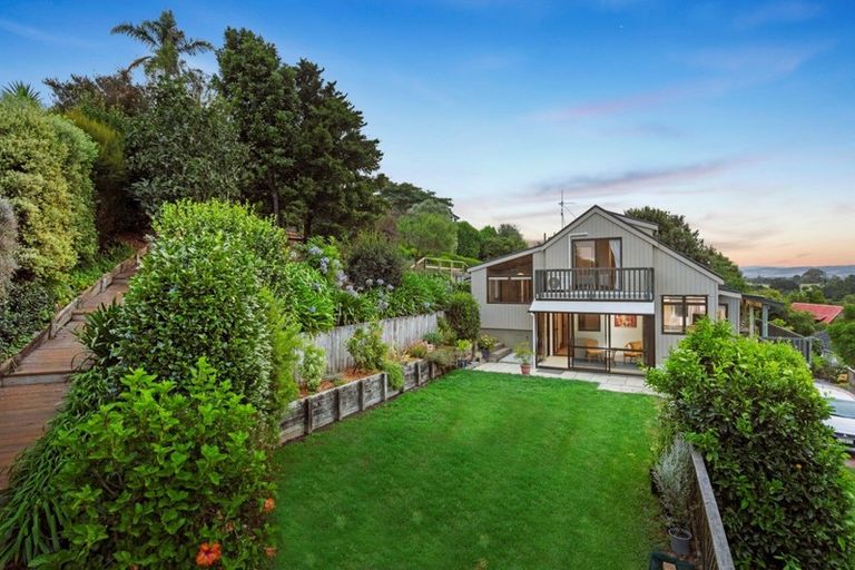 Photo of property in 13 Victory Street, Welcome Bay, Tauranga, 3112