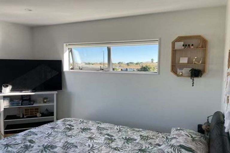 Photo of property in 5 Te Mura Crescent, Takanini, 2112