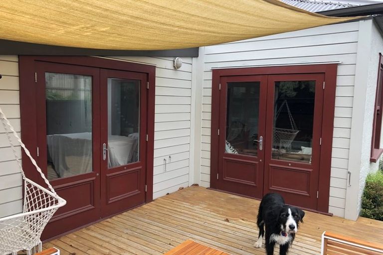 Photo of property in 1/115 Fifield Terrace, Opawa, Christchurch, 8023