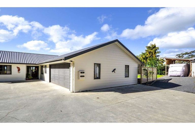 Photo of property in 48 Amuri Road, Kerikeri, 0293