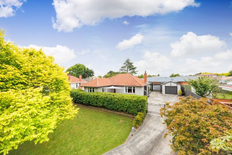 Photo of property in 921 Upper Main Street, Roslyn, Palmerston North, 4414