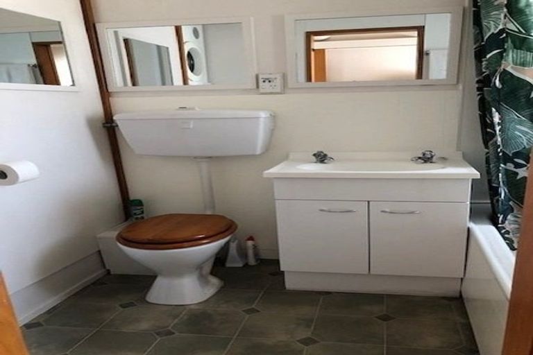 Photo of property in Melksham Towers, 601/131 Brougham Street, Mount Victoria, Wellington, 6011