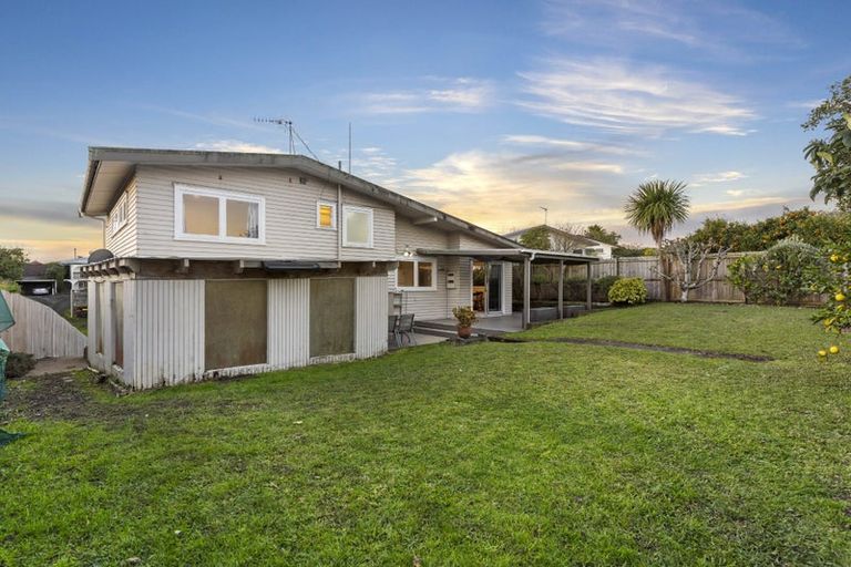 Photo of property in 46 Cardiff Road, Pakuranga, Auckland, 2010