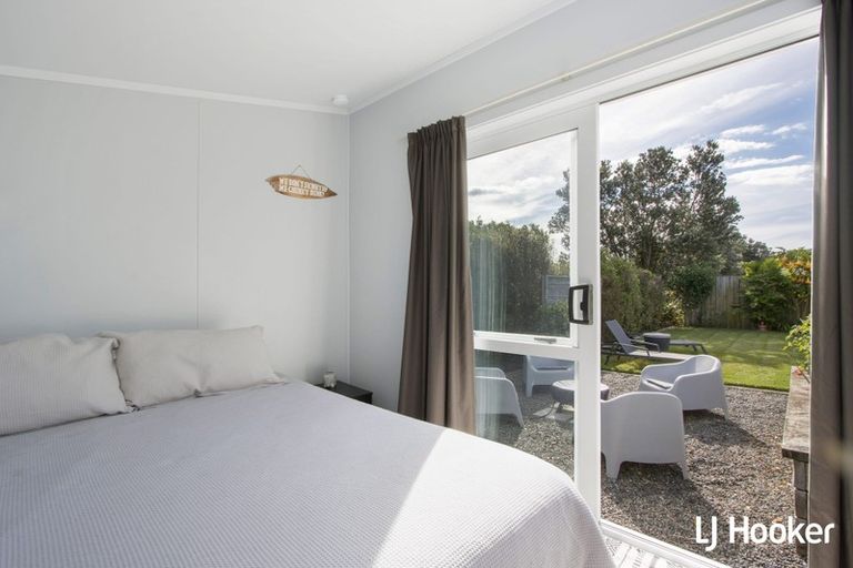 Photo of property in 11 Ian Place, Waihi Beach, 3611