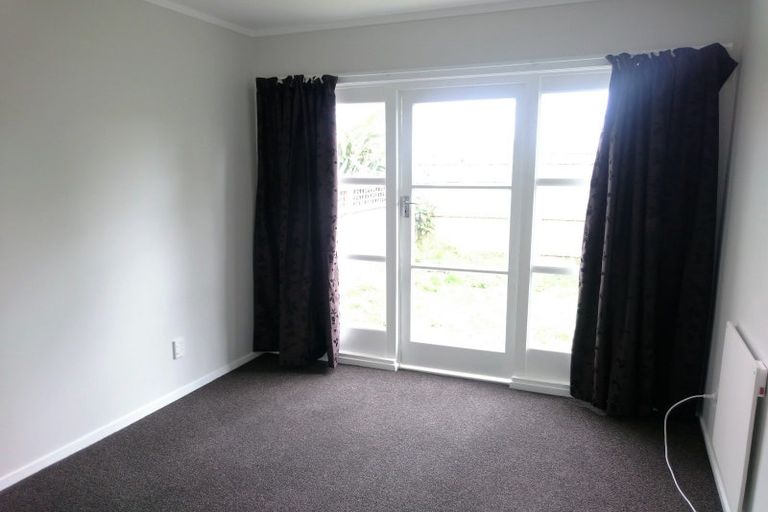 Photo of property in 100 Ferguson Street, West End, Palmerston North, 4412