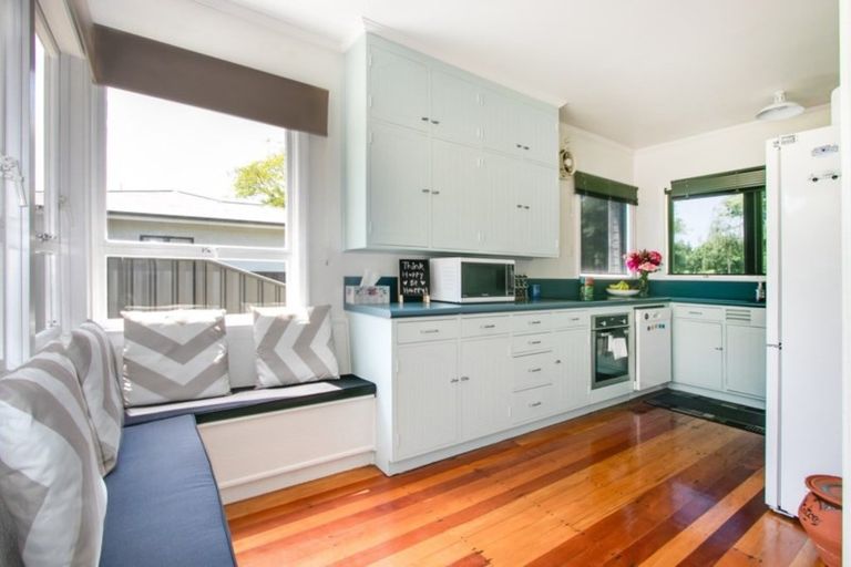 Photo of property in 908 Sylvan Road, Mayfair, Hastings, 4122