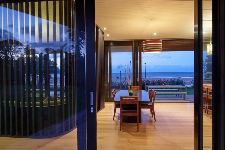 Photo of property in 27 Pye Place, Hot Water Beach, Whitianga, 3591