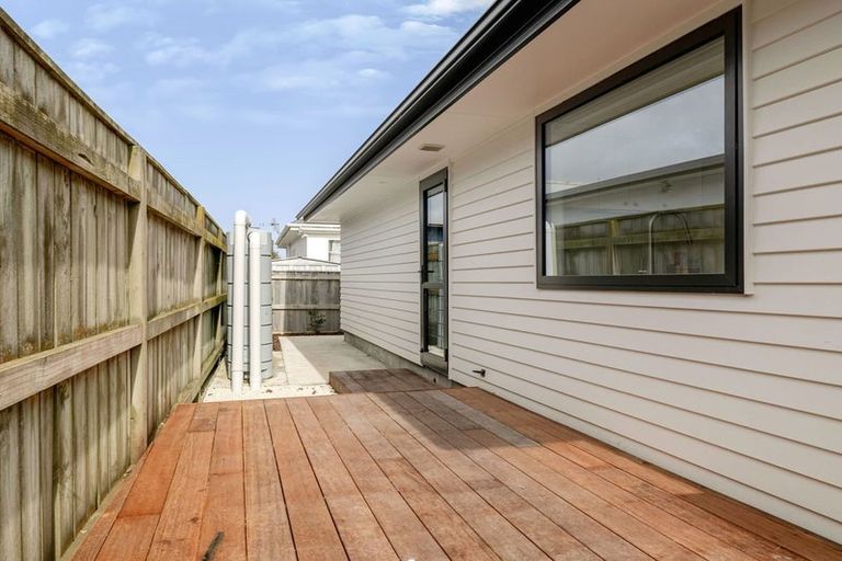 Photo of property in 19a Rosalie Terrace, Kelvin Grove, Palmerston North, 4414