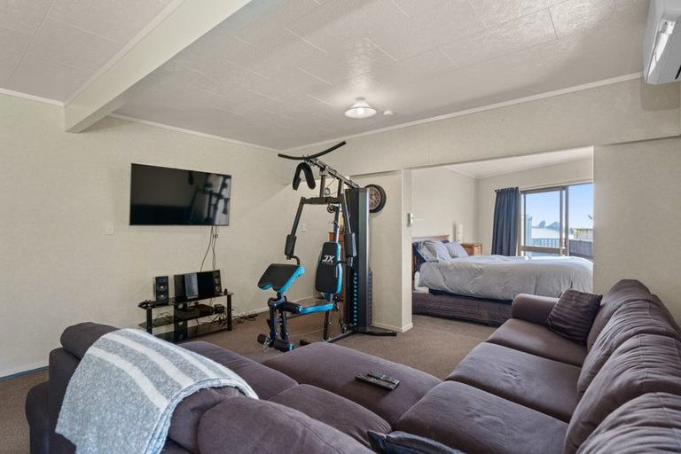 Photo of property in 249 Bellevue Road, Bellevue, Tauranga, 3110