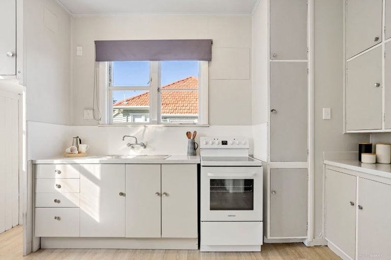 Photo of property in 6 Treloar Street, Fairfield, Hamilton, 3214