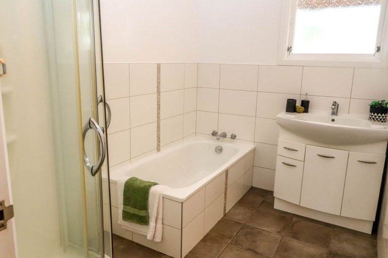 Photo of property in 208 Waikiekie Road, Thames, 3500