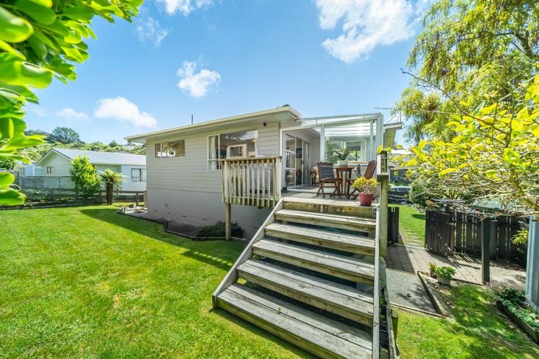 Photo of property in 3 Bowline Place, Whitby, Porirua, 5024