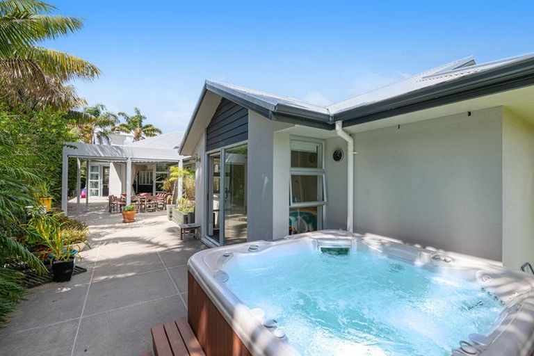 Photo of property in 20 Manly Park Avenue, Manly, Whangaparaoa, 0930