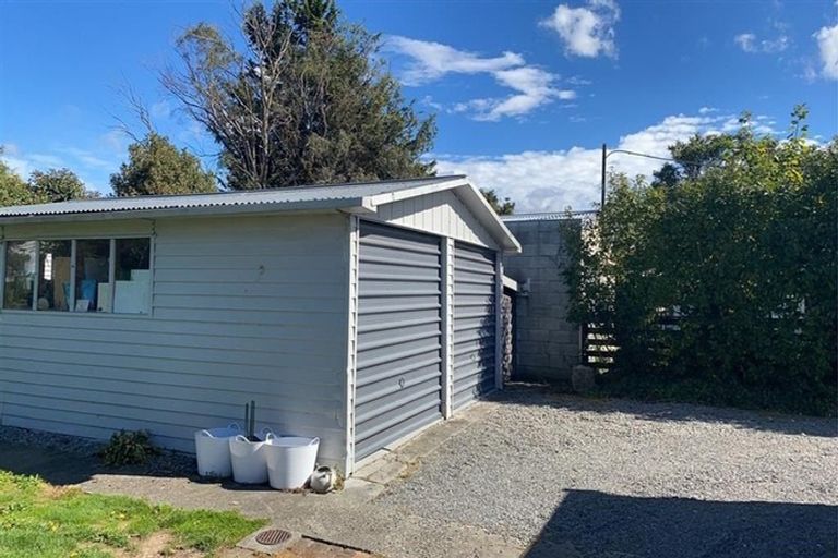 Photo of property in 15 Tararua Street, Masterton, 5810