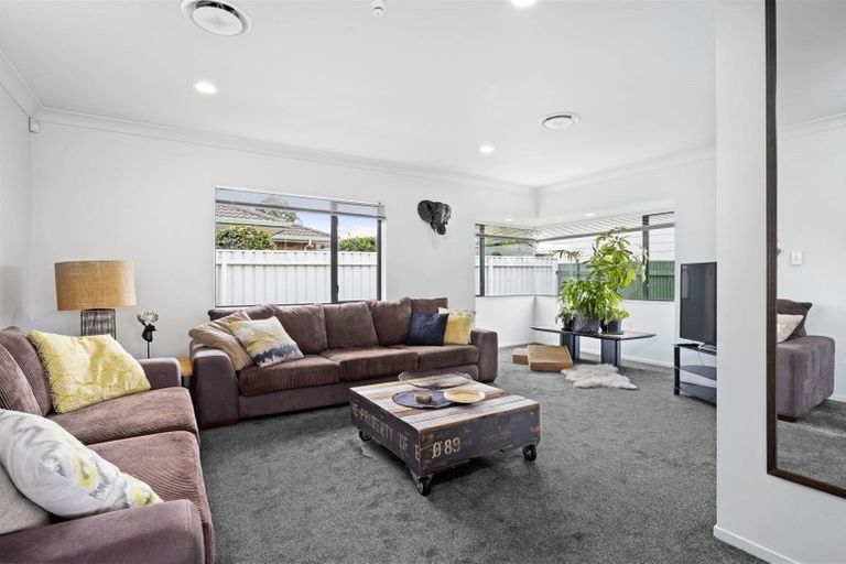 Photo of property in 75a Harris Street, Pukekohe, 2120