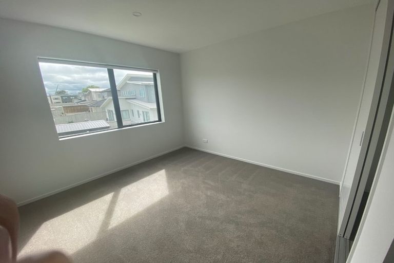 Photo of property in 14 Orford Lane, Takanini, 2112