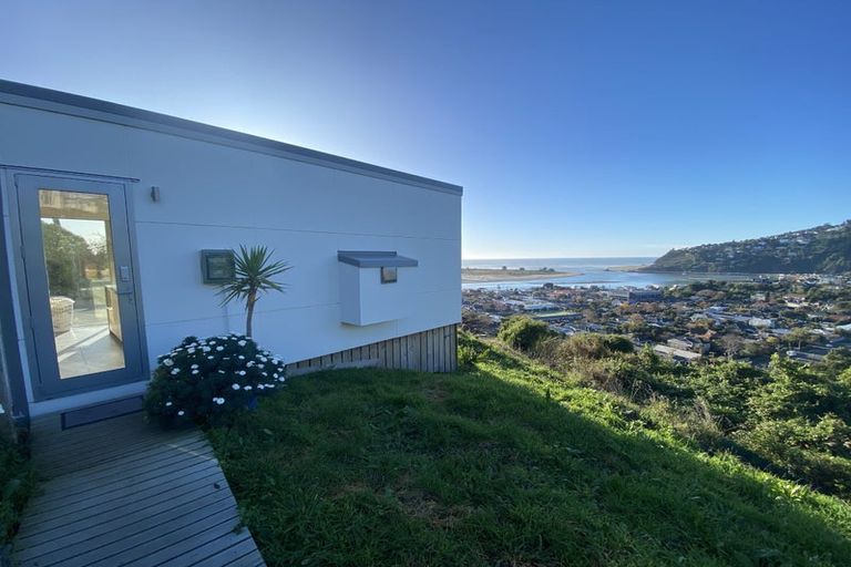 Photo of property in 14 Defender Lane, Redcliffs, Christchurch, 8081
