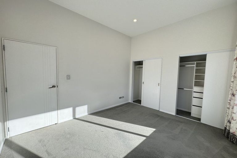 Photo of property in 22 Sunshine Boulevard, Sunnyvale, Auckland, 0612