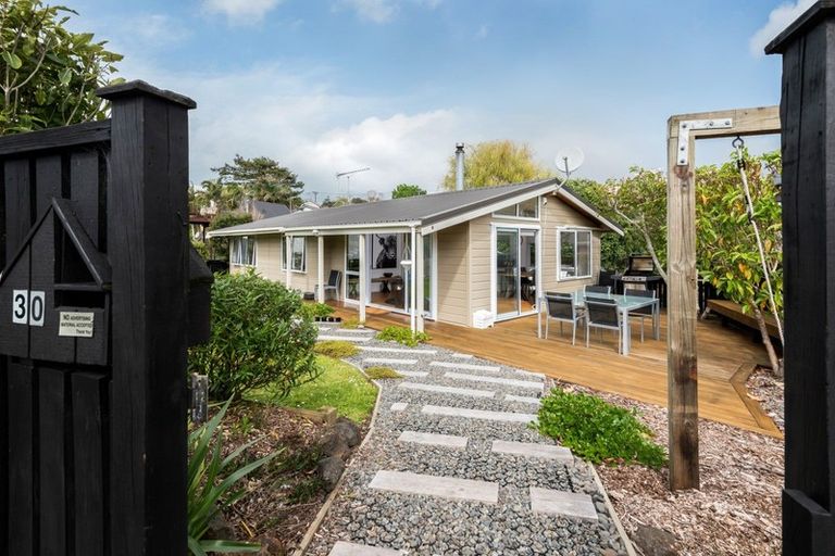 Photo of property in 30 Karaka Park Place, Glendowie, Auckland, 1071