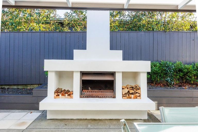 Photo of property in 109c James Line, Kelvin Grove, Palmerston North, 4414