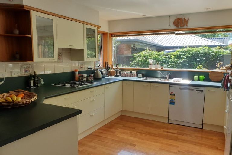 Photo of property in 39b Severn Street, St Albans, Christchurch, 8014