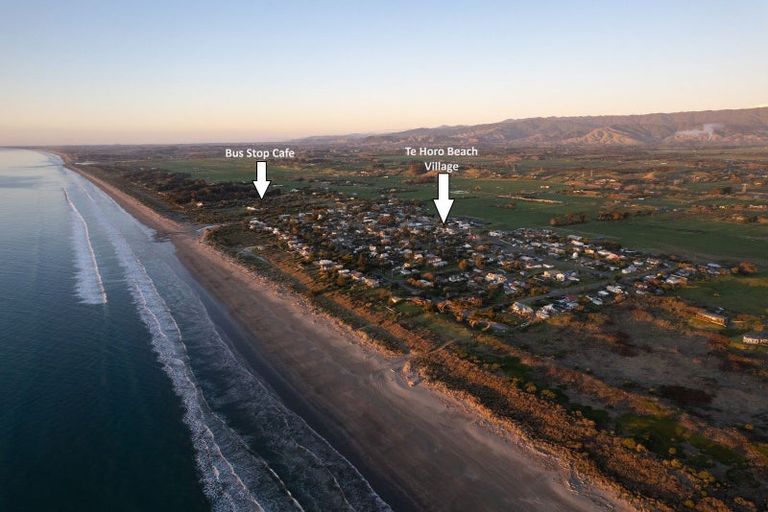 Photo of property in 18 Mahurenga Lane, Te Horo, Otaki, 5581