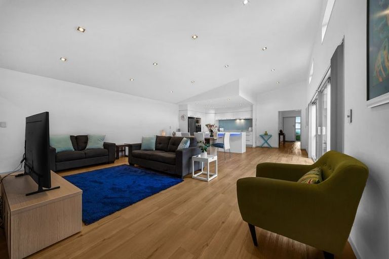 Photo of property in 8 Canmore Street, Pokeno, 2402