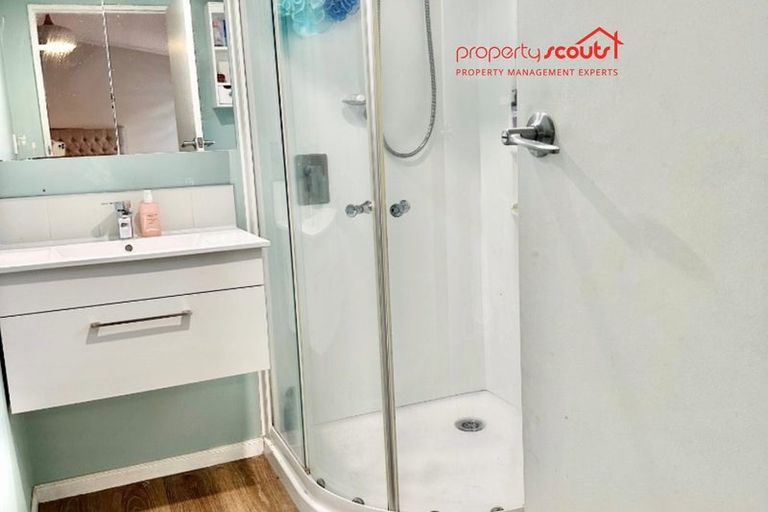 Photo of property in 57 Grahams Road, Burnside, Christchurch, 8041