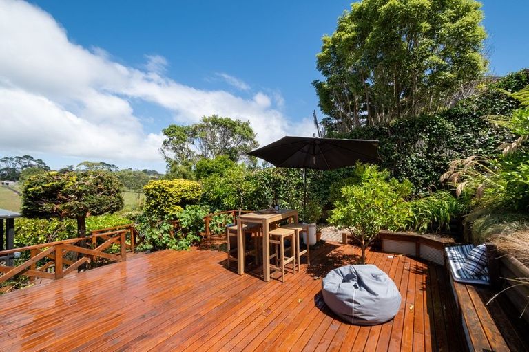 Photo of property in 49 Waitakere Road, Waitakere, Auckland, 0816