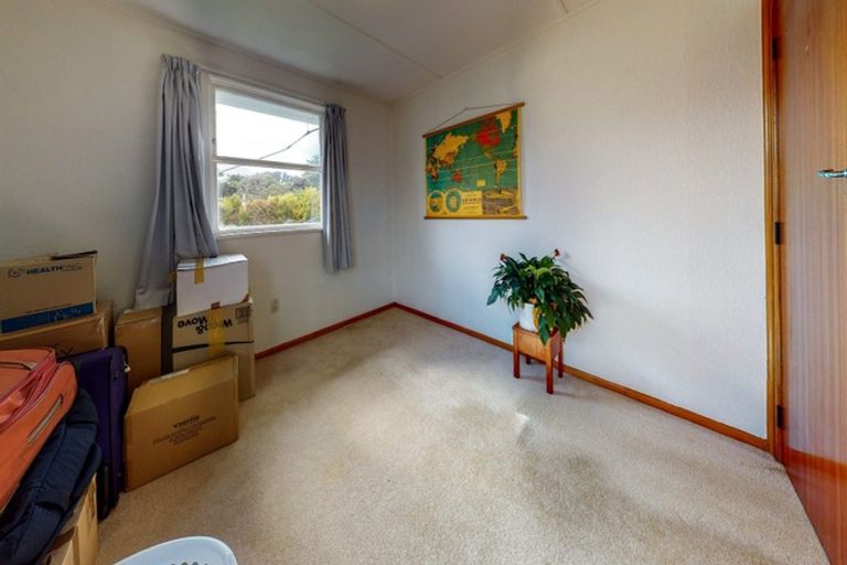 Photo of property in 4 Pauline Way, Paparangi, Wellington, 6037