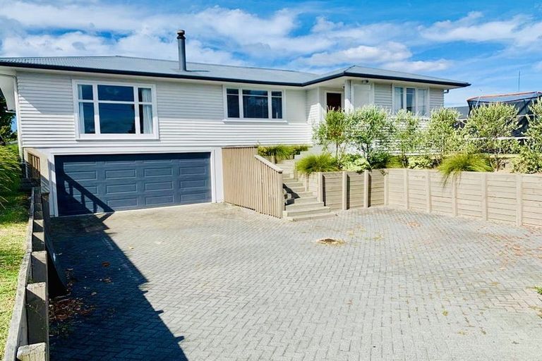 Photo of property in 17 Crane Street, Mount Maunganui, 3116