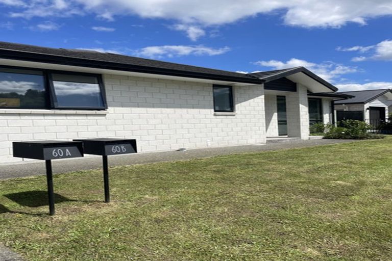 Photo of property in 60 Pakanga Grove, Pyes Pa, Tauranga, 3112