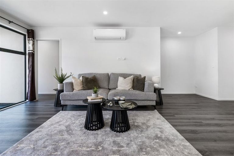 Photo of property in 11 El Patron Lane, Halswell, Christchurch, 8025